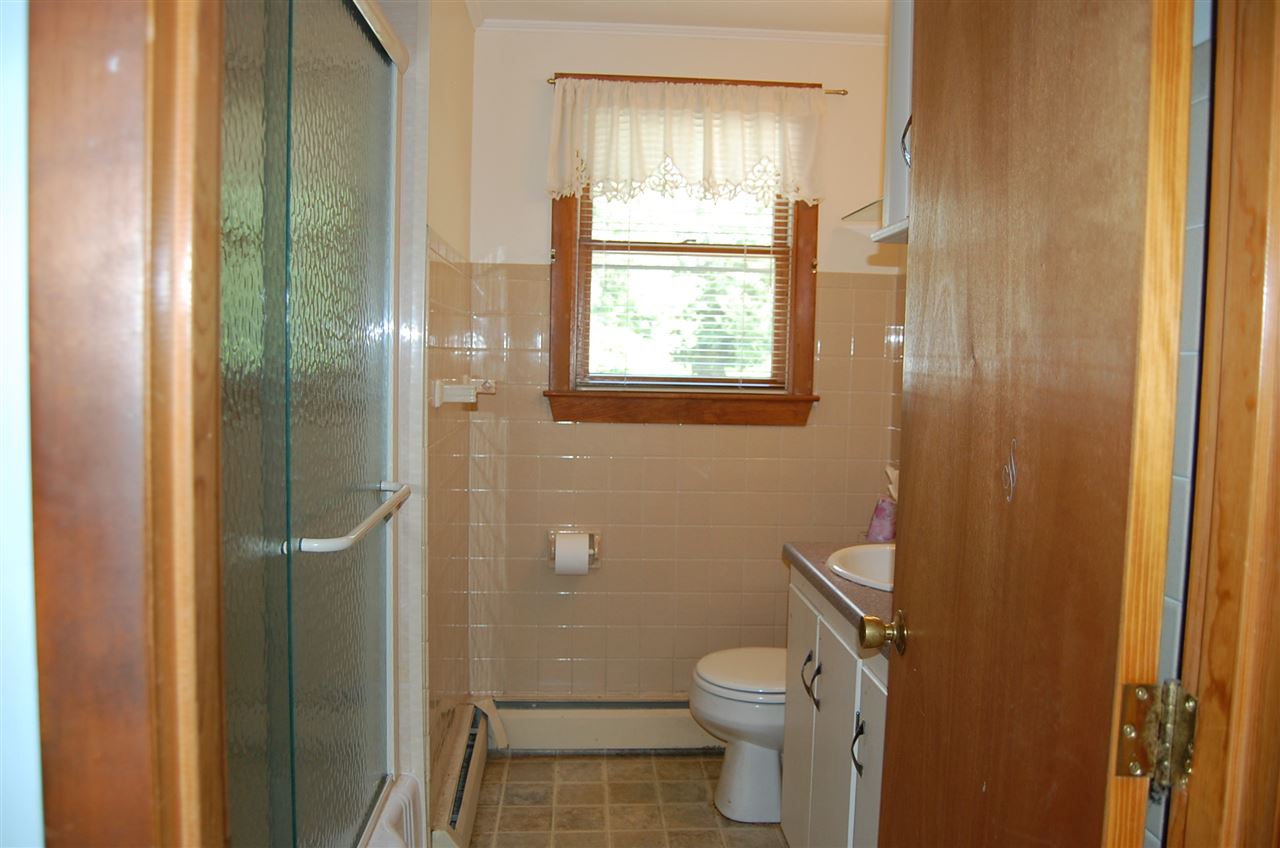 132 Sewalls Falls Road Concord, NH 03301 - Photo 9 of 16 Gallery Image 9