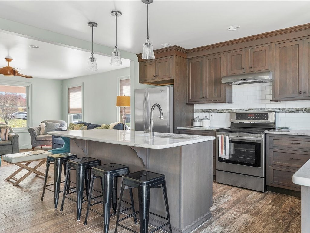 31 Abalone Road Narragansett, RI 02882 - Photo 5 of 19