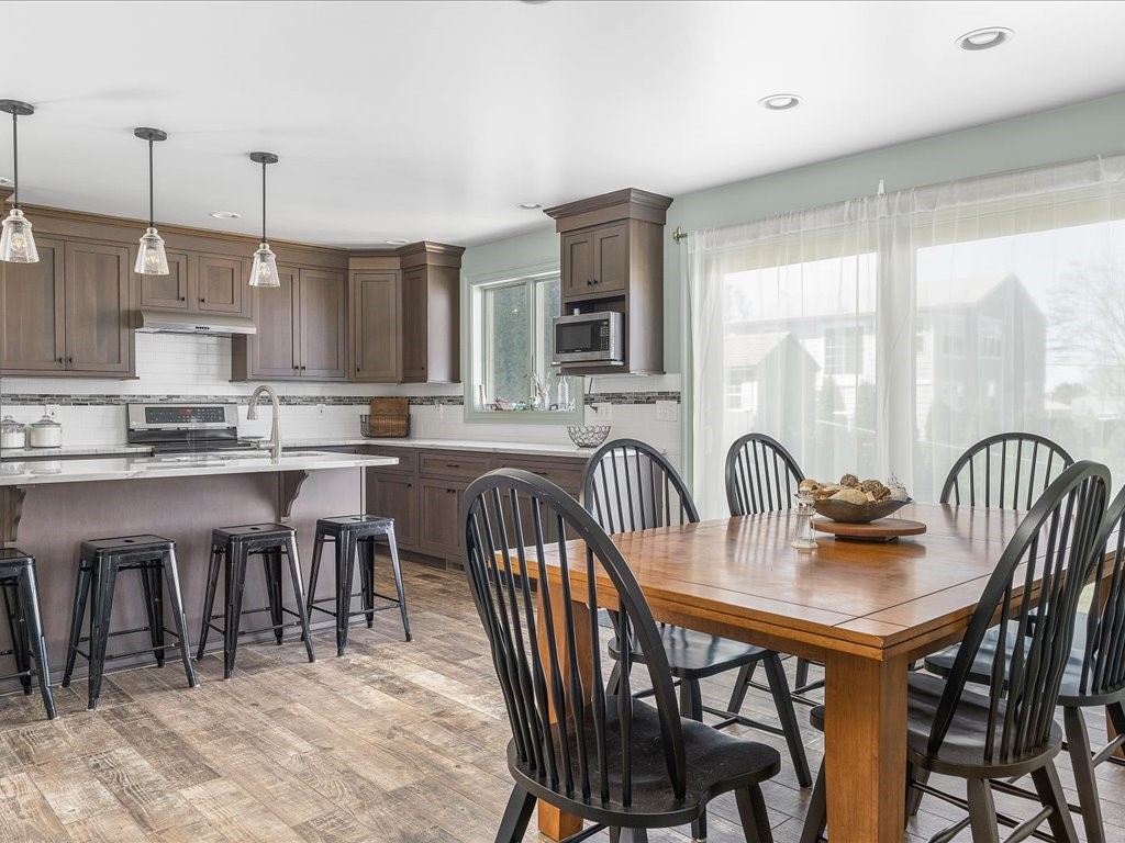 31 Abalone Road Narragansett, RI 02882 - Photo 6 of 19