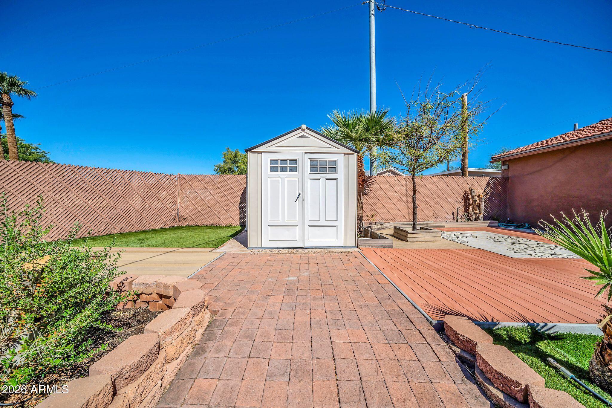 1448 East Royal Palm Road Phoenix, AZ 85020 - Photo 37 of 56