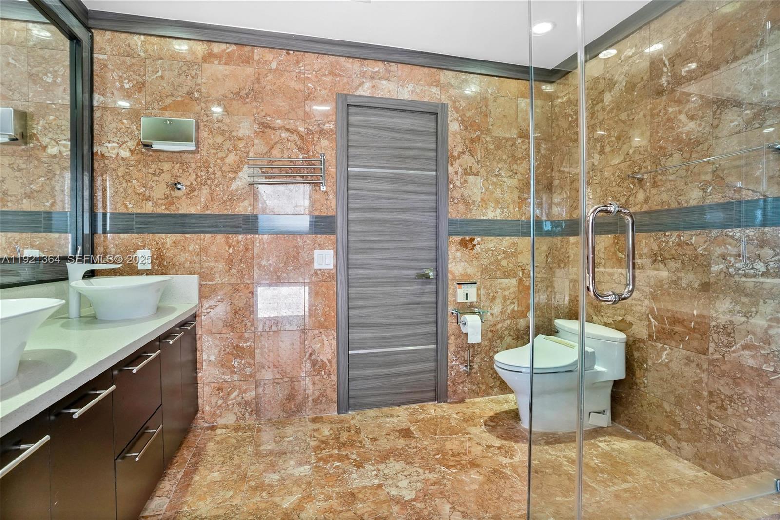 2130 Northeast 122nd Road North Miami, FL 33181 - Photo 12 of 86