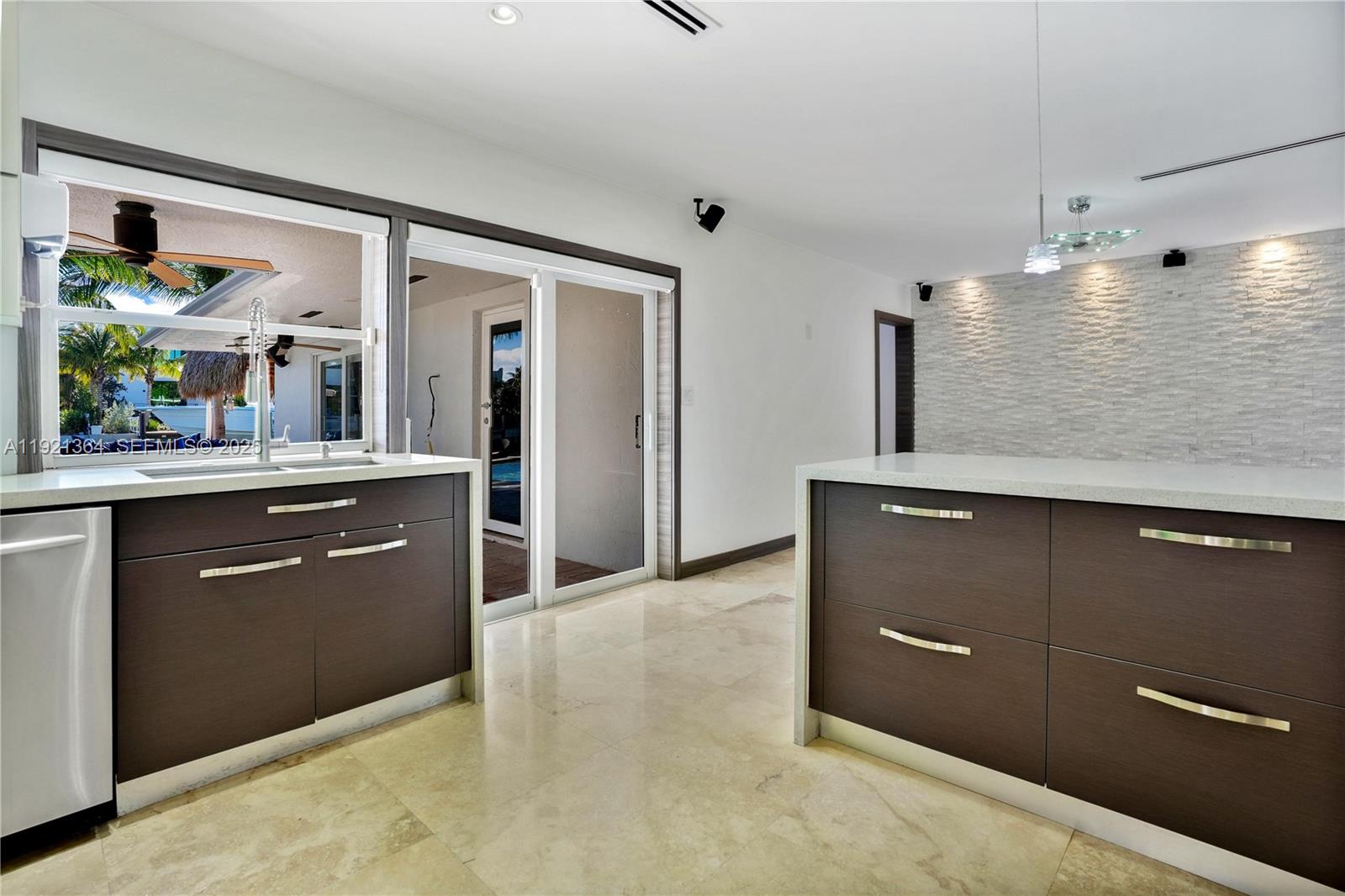 2130 Northeast 122nd Road North Miami, FL 33181 - Photo 21 of 86