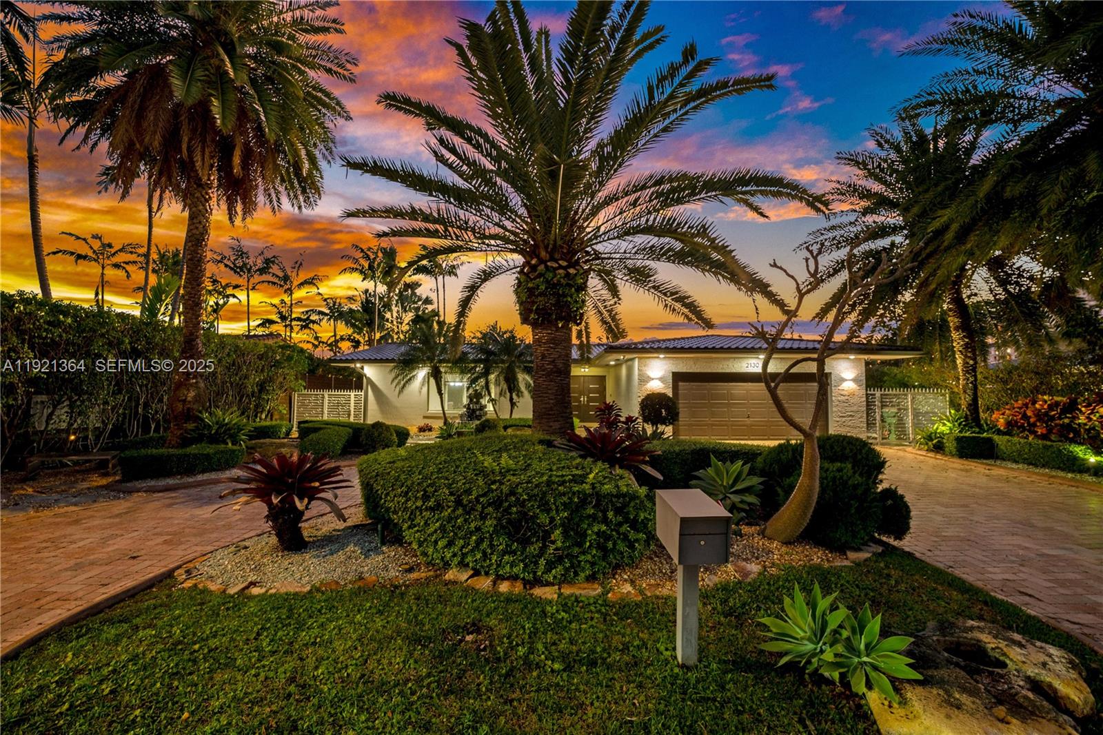 2130 Northeast 122nd Road North Miami, FL 33181 - Photo 37 of 86