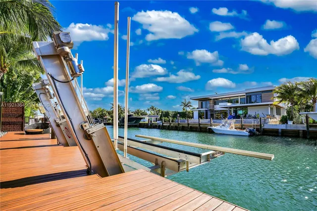 $3,087,000 | 2130 Northeast 122nd Road, North Miami, FL 33181