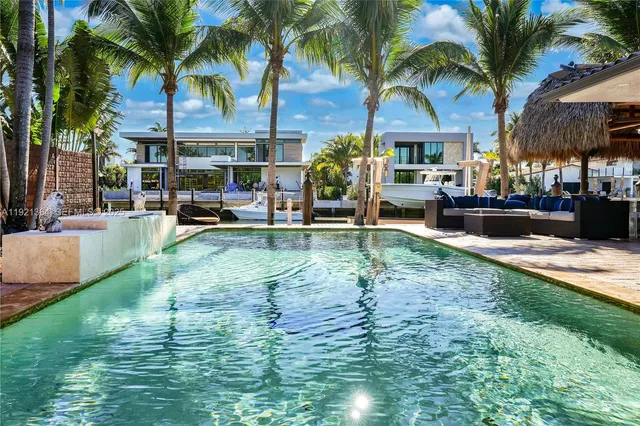 $3,087,000 | 2130 Northeast 122nd Road, North Miami, FL 33181