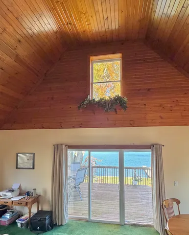 $426,724 | 17300 Warrior Drive, Howard City, MI 49329