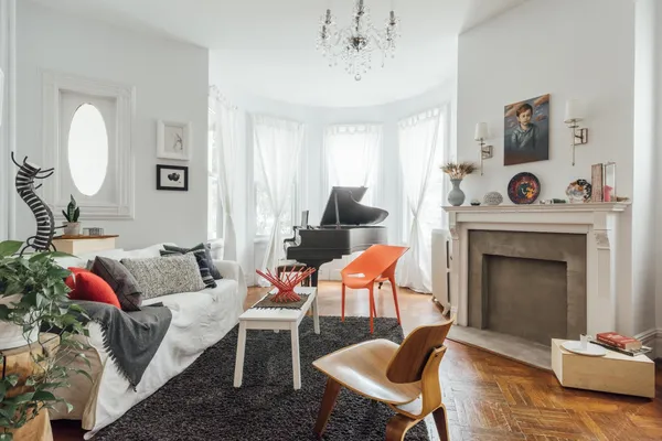 $4,130 | 62 Booraem Avenue, Unit 1, Jersey City, NJ 07307