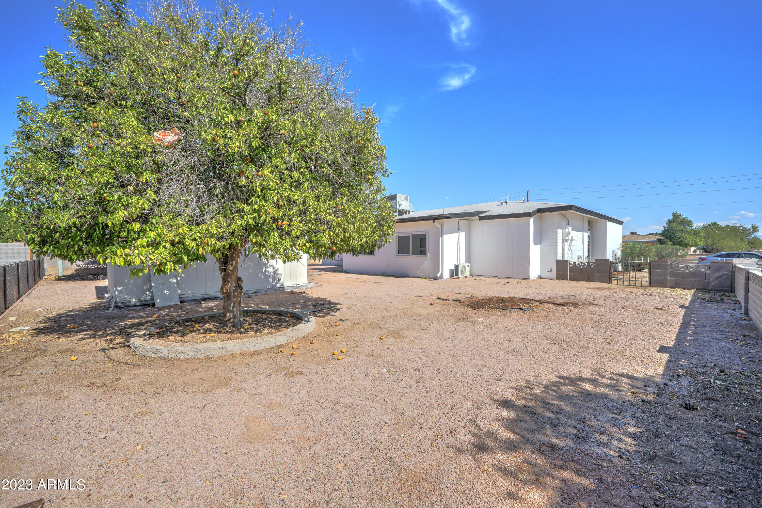 748 North Recker Road Mesa, AZ 85205 - Photo 29 of 29 748 N Recker-30