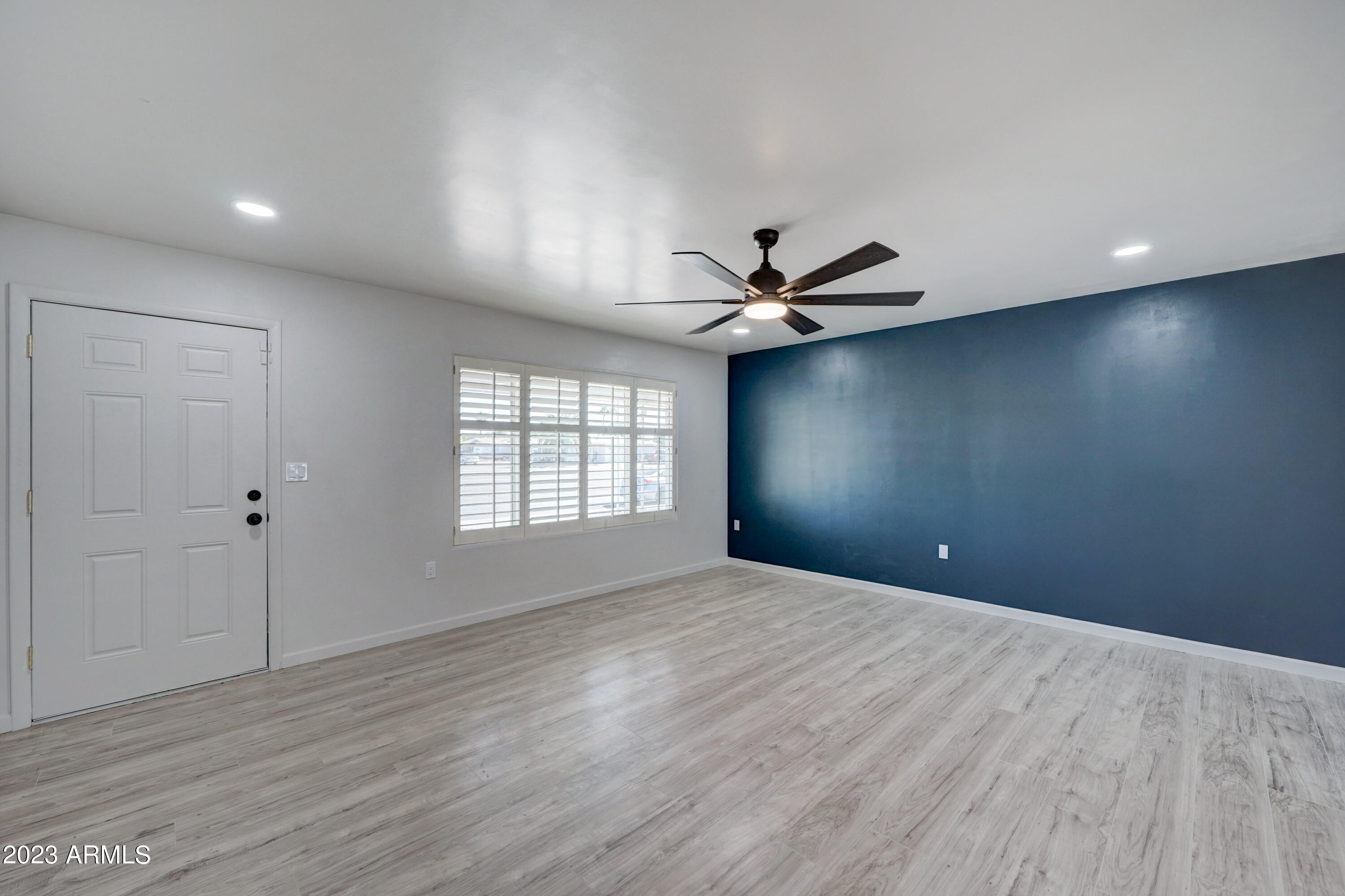 748 North Recker Road Mesa, AZ 85205 - Photo 4 of 29 748 N Recker-4