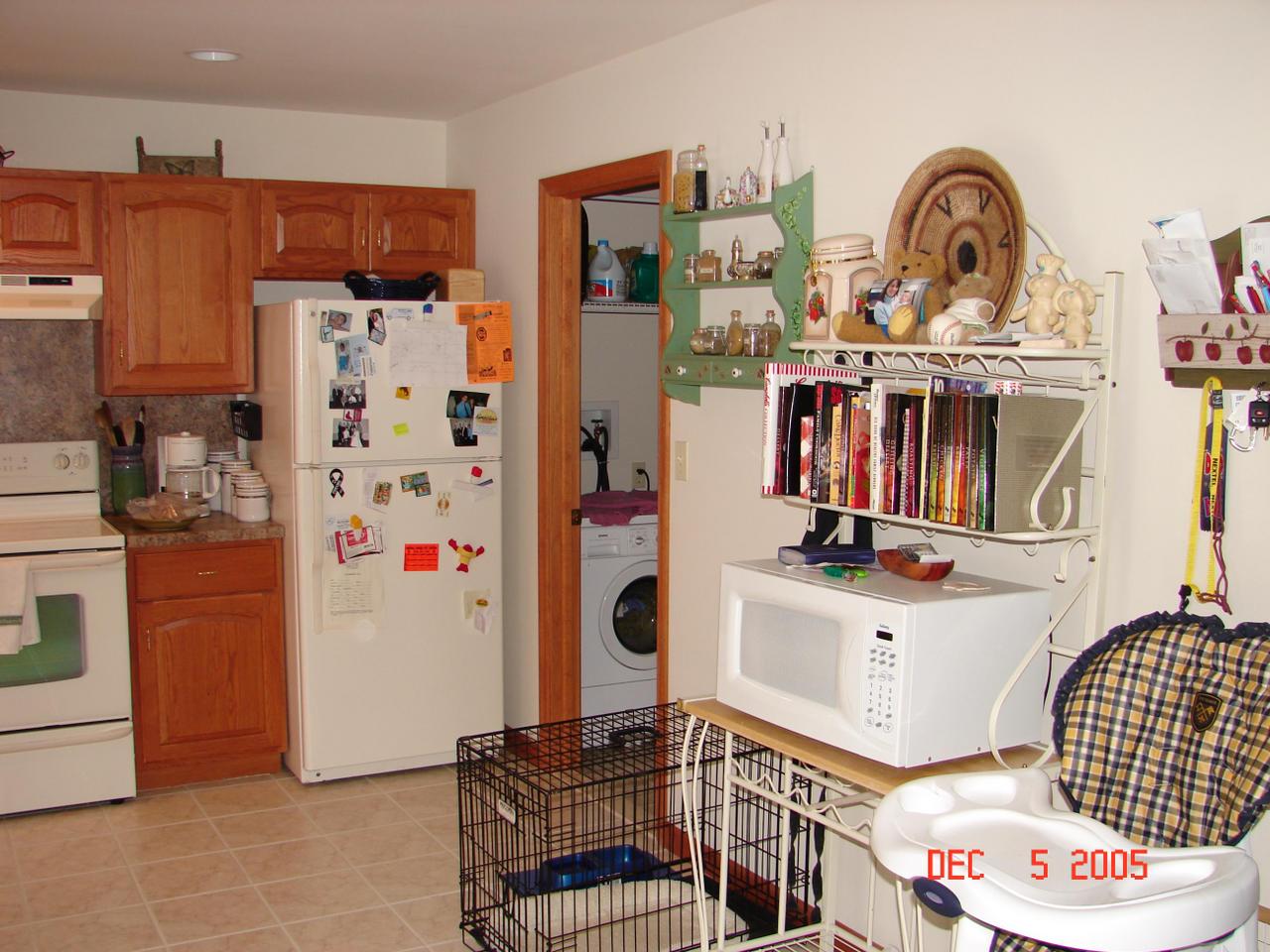 Delaware Court Bushkill, PA 18324 - Photo 3 of 7 Kitchen - #2
