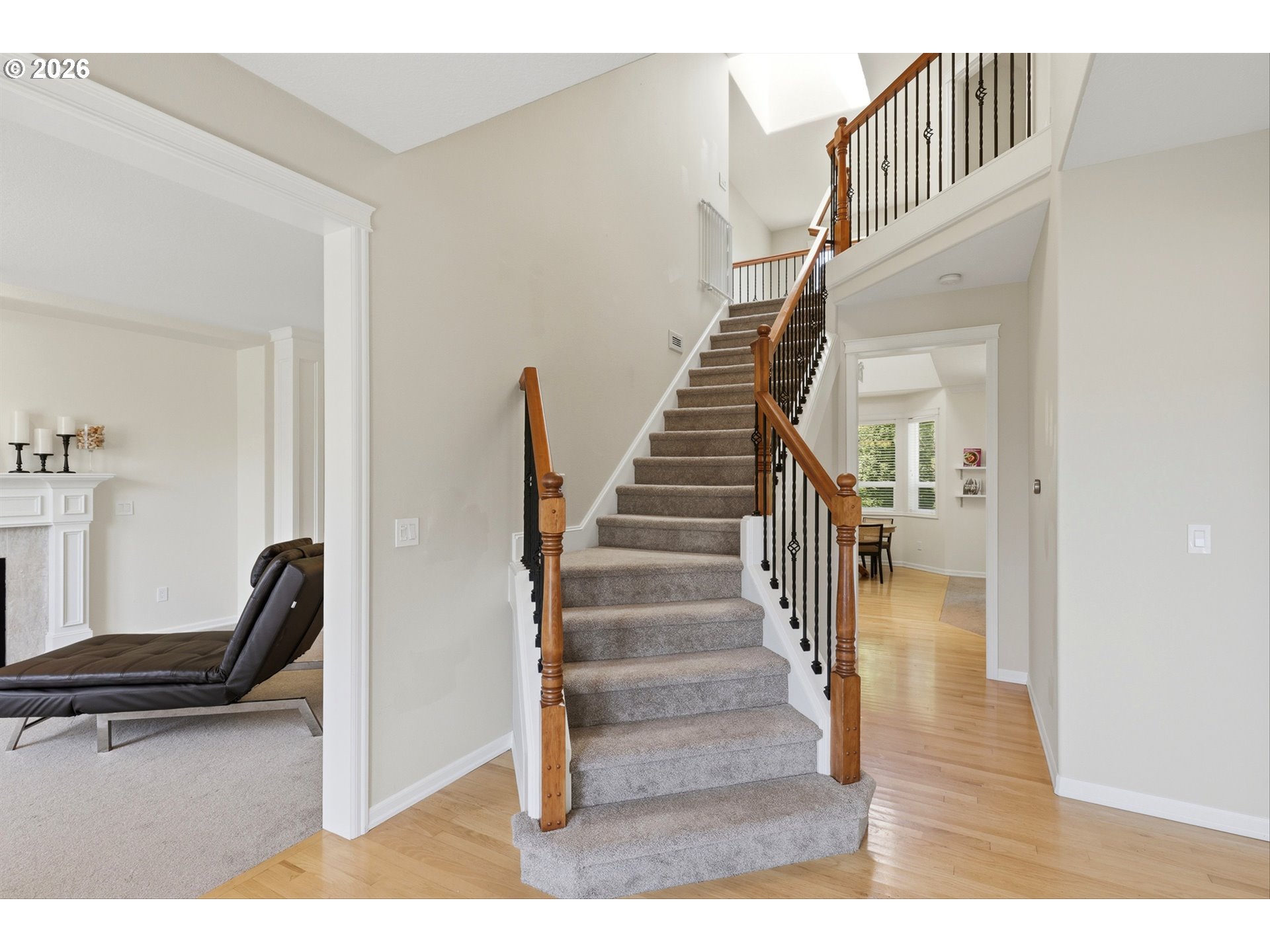 2237 Northwest Utah Court Camas, WA 98607 - Photo 5 of 47 Entrance/Foyer