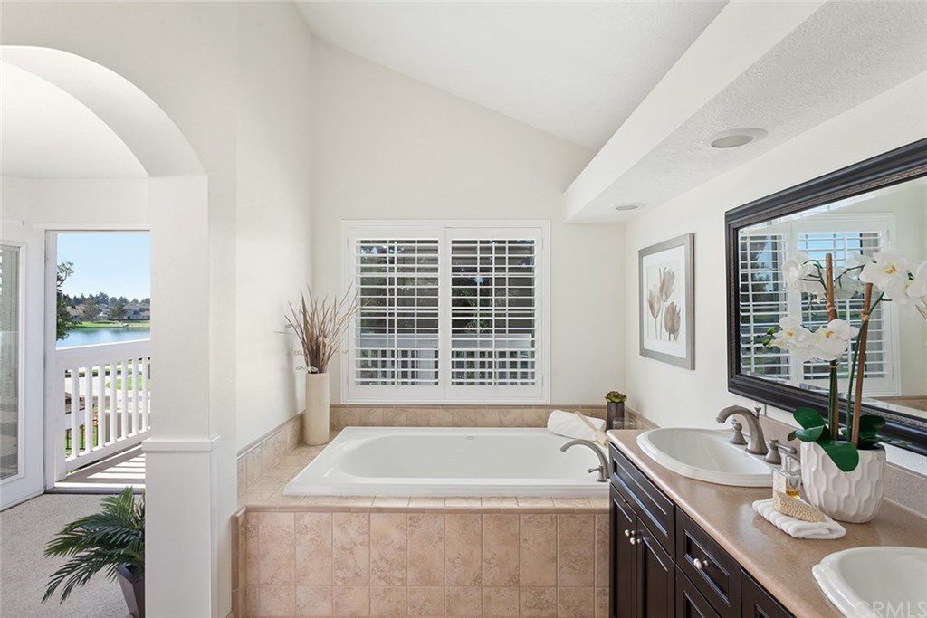 72 Coral, Unit 38 Irvine, CA 92614 - Photo 15 of 16