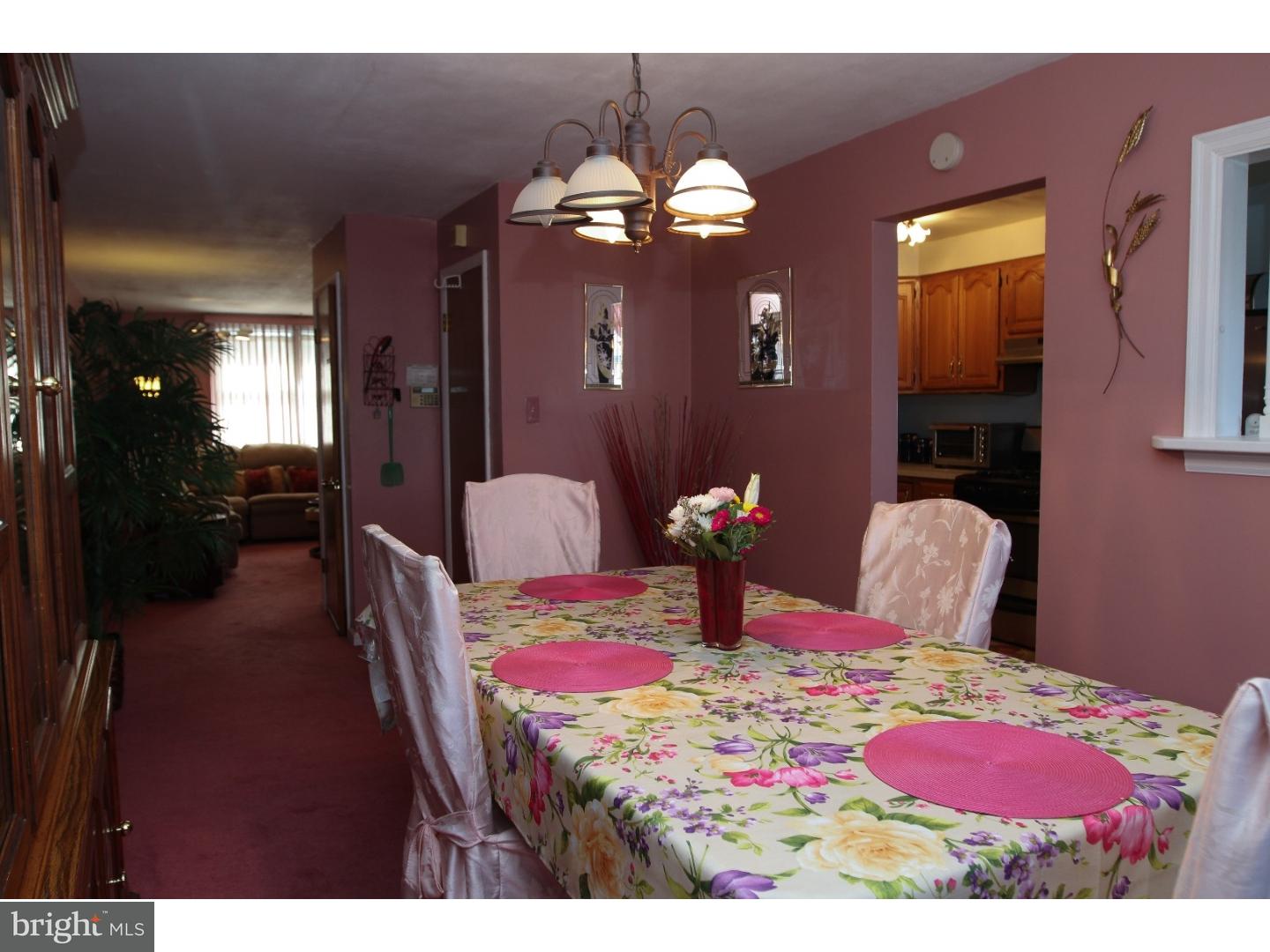 1434 Elson Road Brookhaven, PA 19015 - Photo 6 of 25 Dining Room