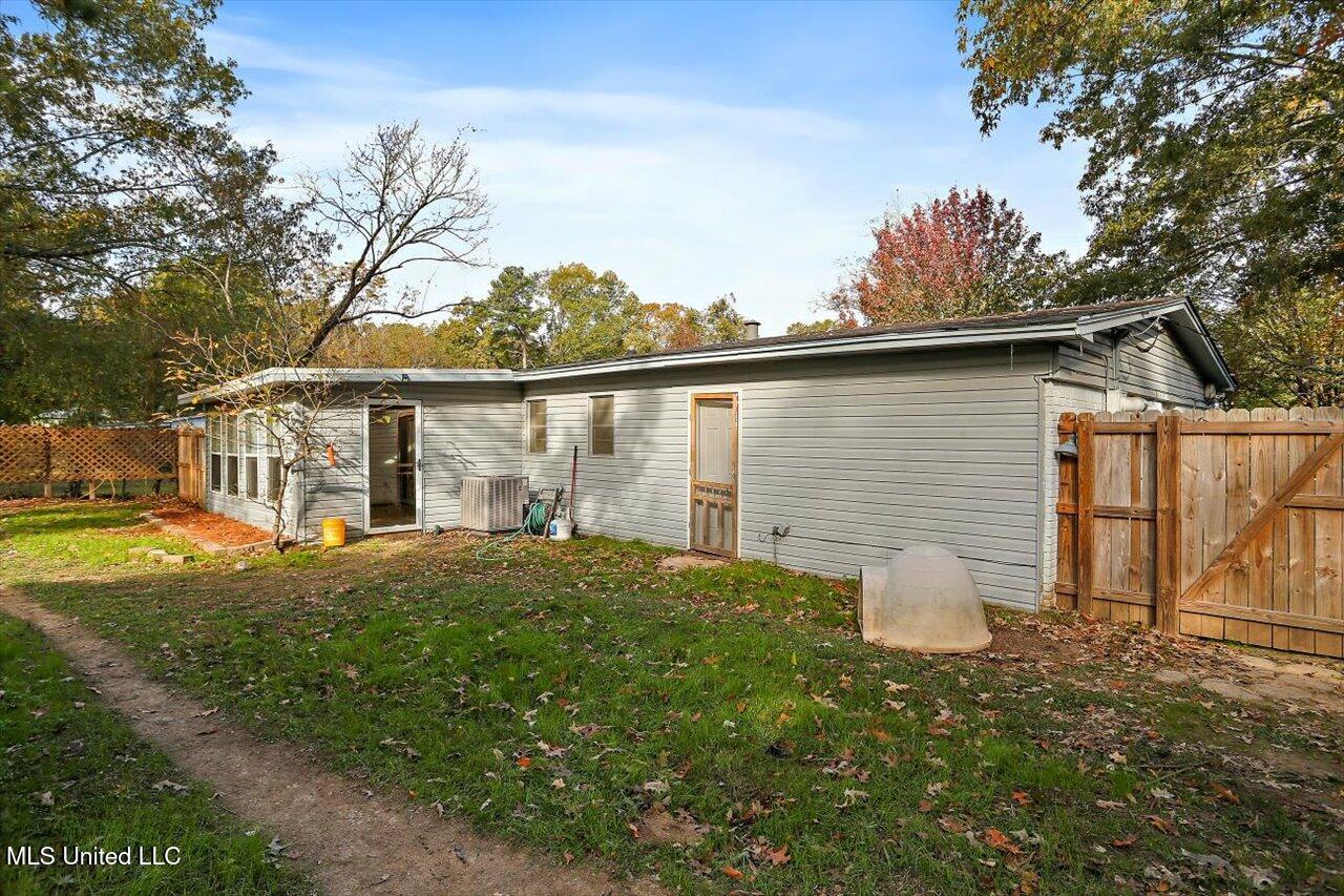 532 Bellevue Street Clinton, MS 39056 - Photo 26 of 31 26-532 Bellevue St