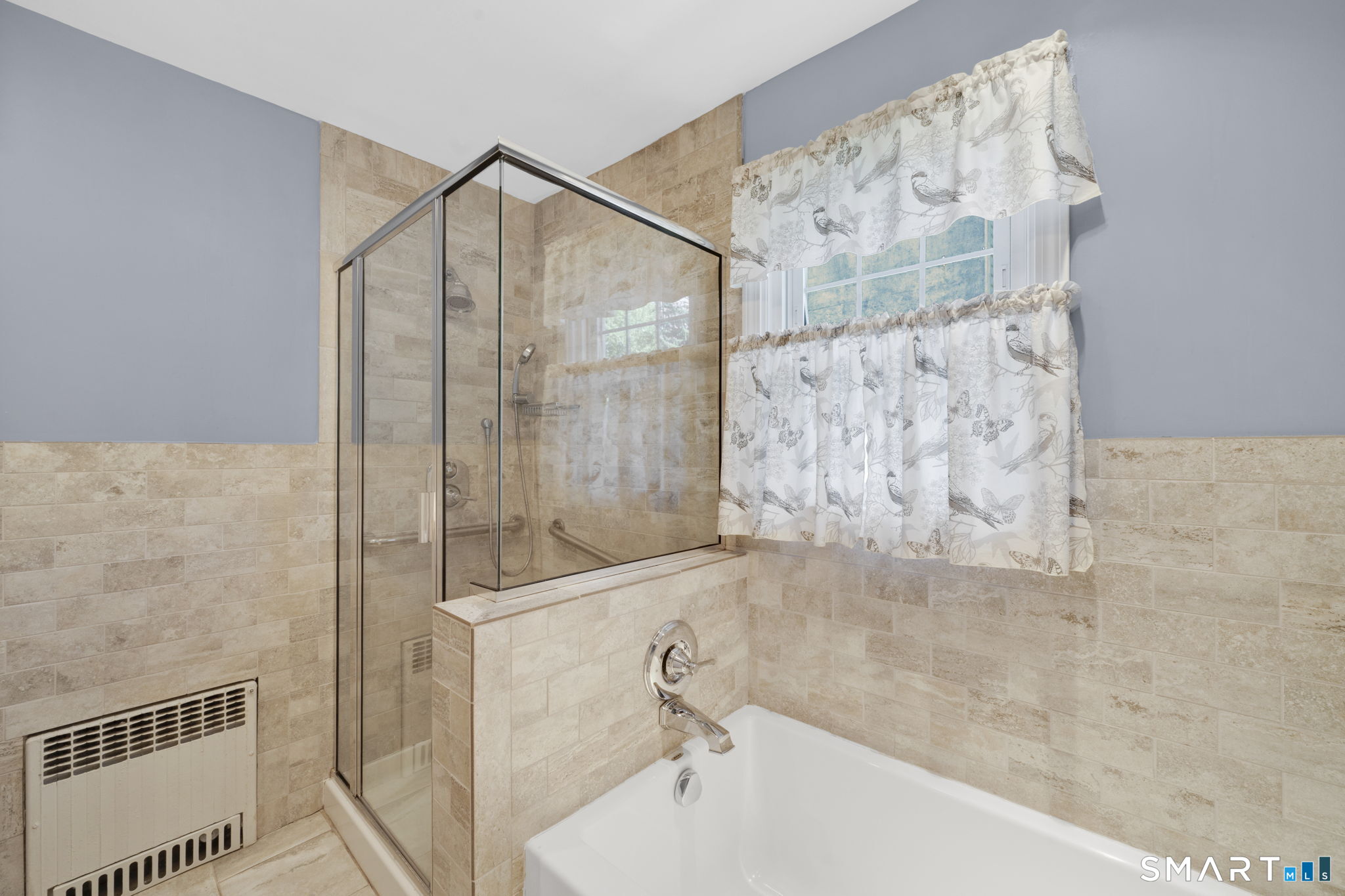 697 Woodtick Road Waterbury, CT 06705 - Photo 21 of 40