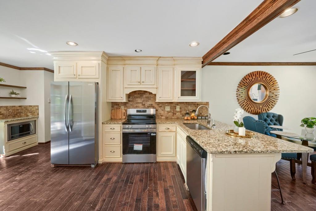 79 Nickajack Road Southwest Mableton, GA 30126 - Photo 6 of 48 Gallery Image 6