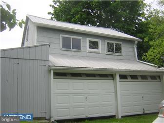 650 Freemansville Road Reading, PA 19607 - Photo 2 of 12 Garage