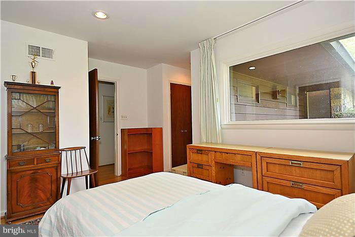 8501 Old Seven Locks Road Bethesda, MD 20817 - Photo 12 of 29 Main Level Bedroom