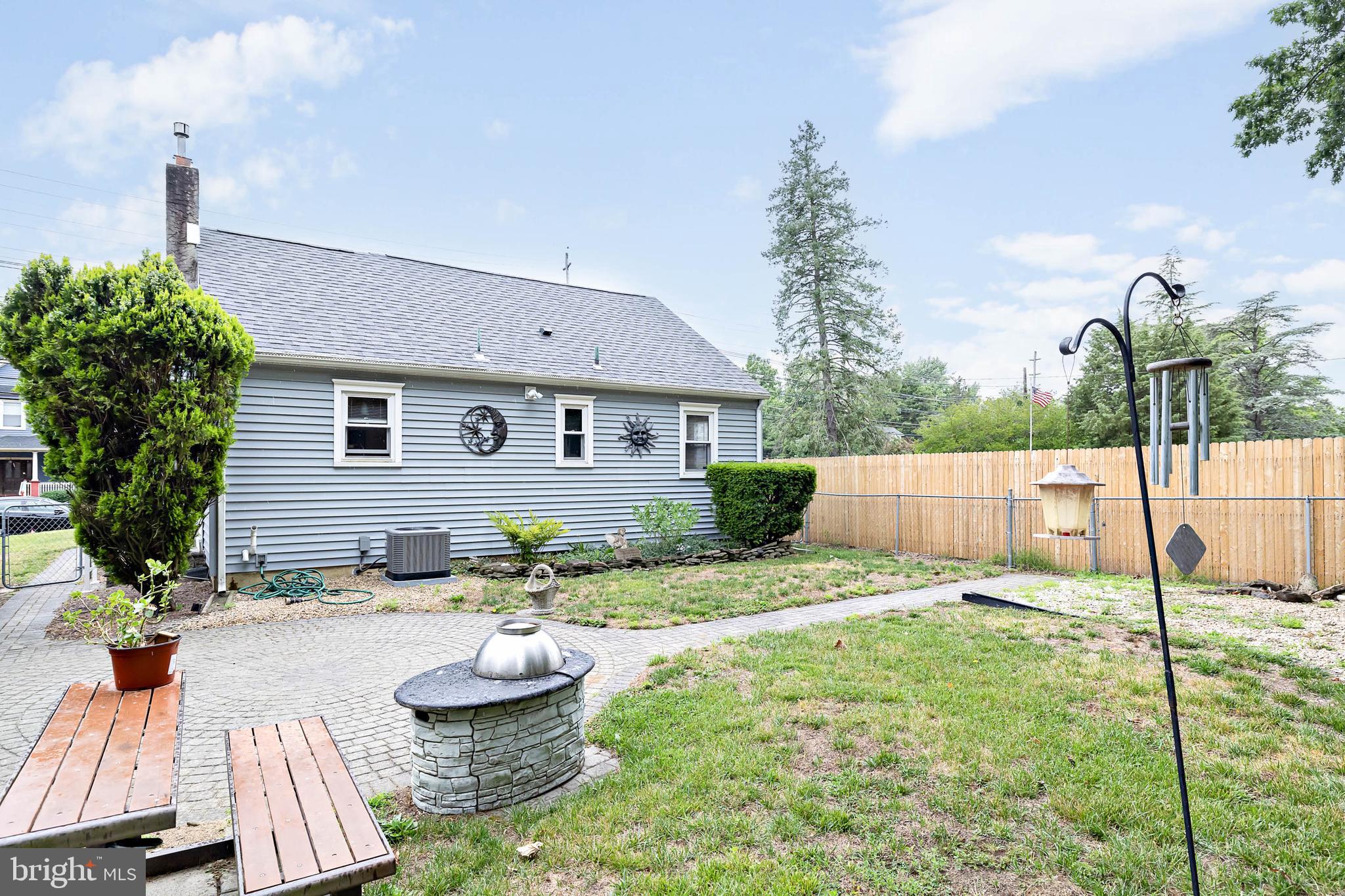 22 Evesham Road Cherry Hill, NJ 08003 - Photo 16 of 17 Backyard