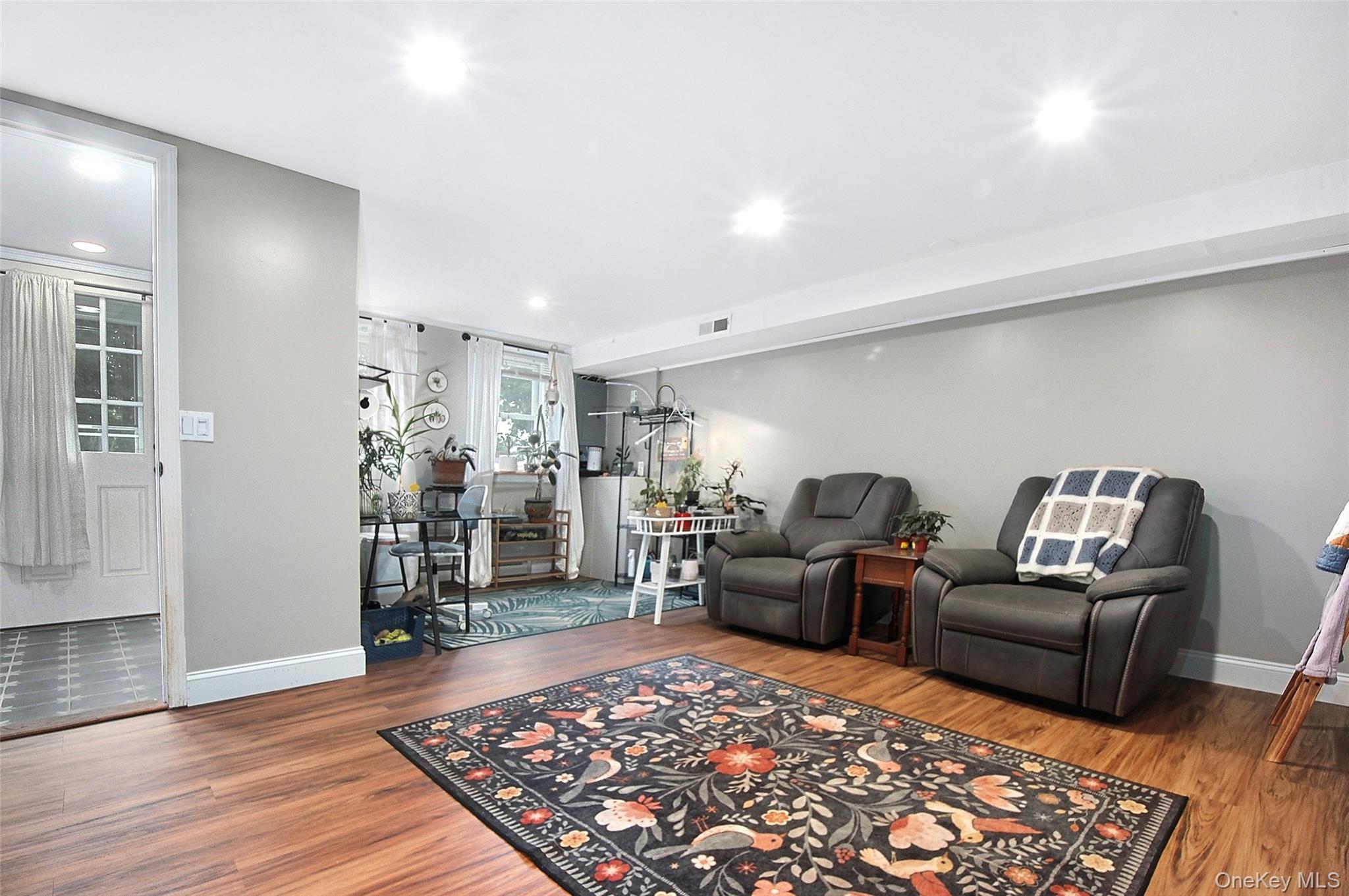 216 Spackenkill Road Poughkeepsie, NY 12603 - Photo 25 of 49 Gallery Image 25