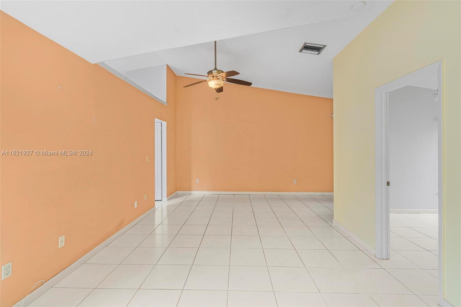 6604 Southwest 152nd Place, Unit 2604 Miami, FL 33193 - Photo 10 of 27 a view of an empty room
