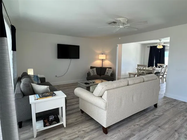 $2,700 | 45 Oakland Hills Court, Rotonda West, FL 33947