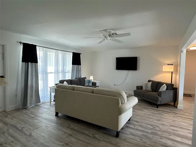 $2,700 | 45 Oakland Hills Court, Rotonda West, FL 33947