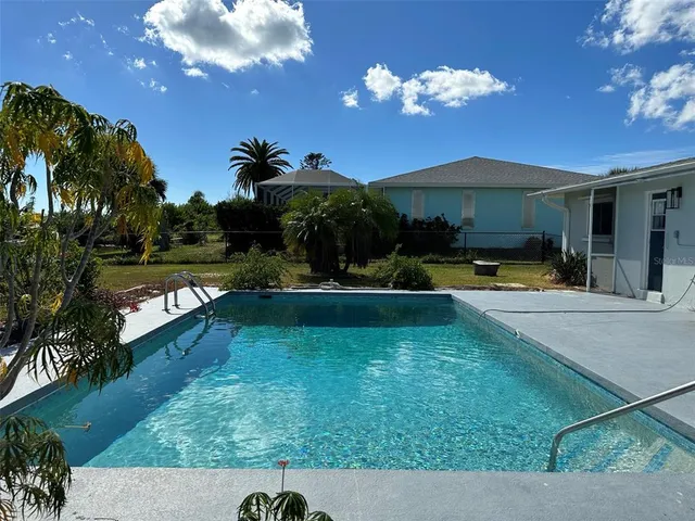 $2,700 | 45 Oakland Hills Court, Rotonda West, FL 33947