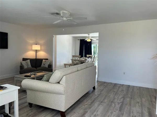 $2,700 | 45 Oakland Hills Court, Rotonda West, FL 33947