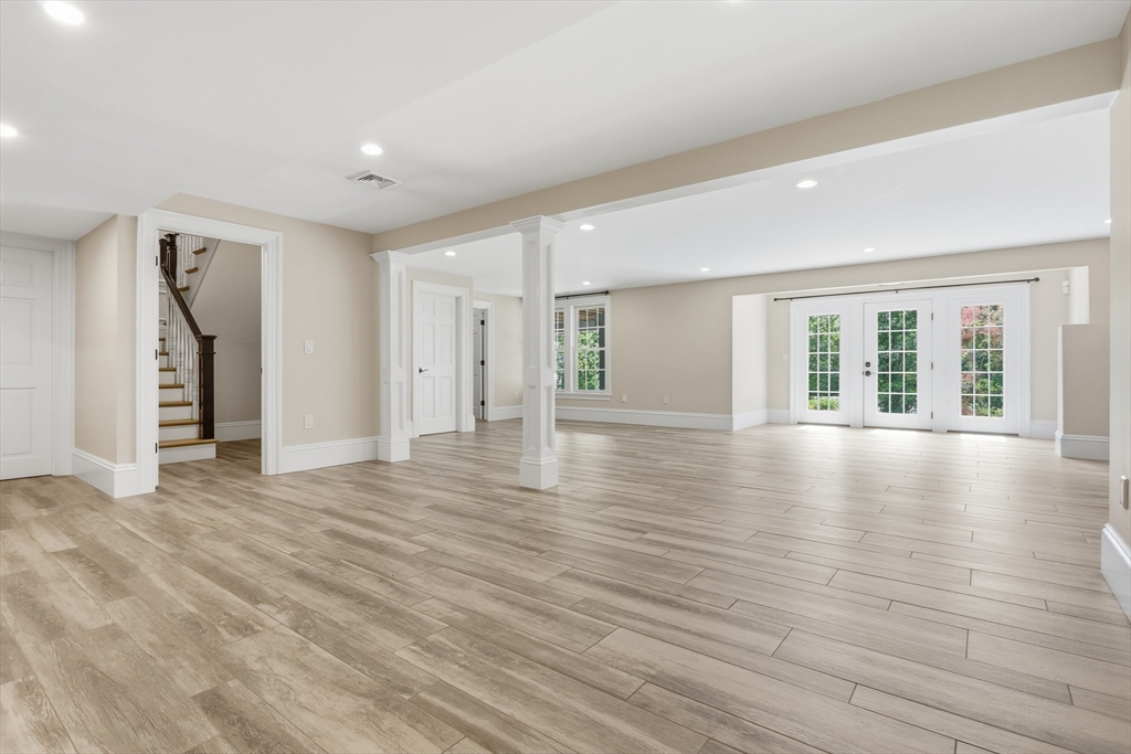 440 Concord Road Bedford, MA 01730 - Photo 30 of 42