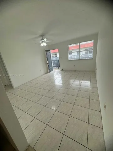 $1,800 | 111 Northwest 152nd Street, Unit 25, Miami, FL 33169
