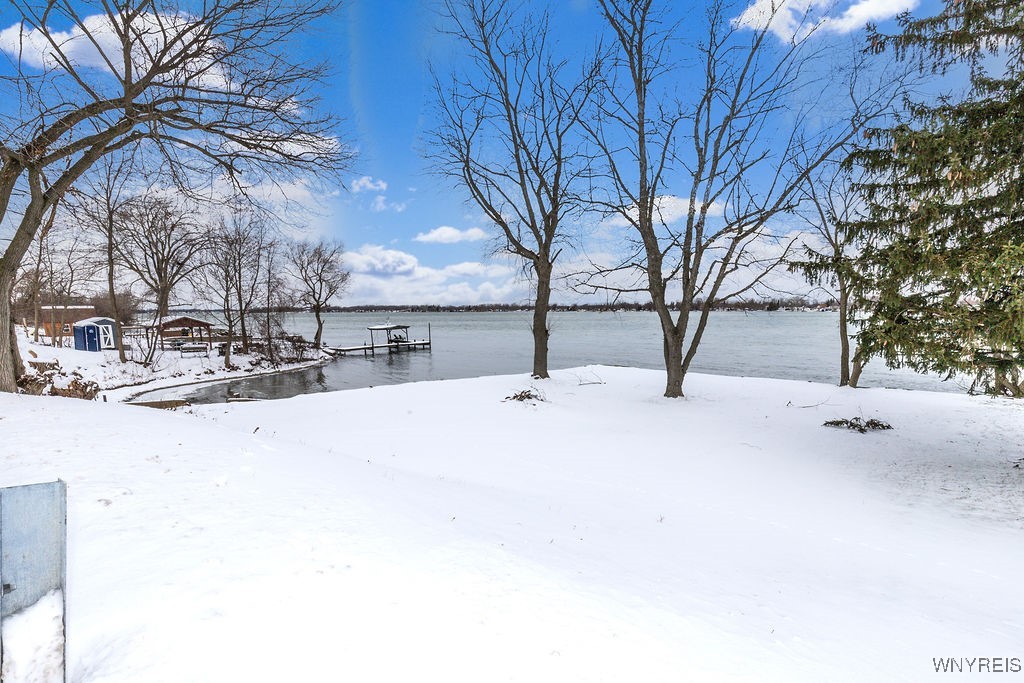 4374 East River Road Grand Island, NY 14072 - Photo 5 of 37