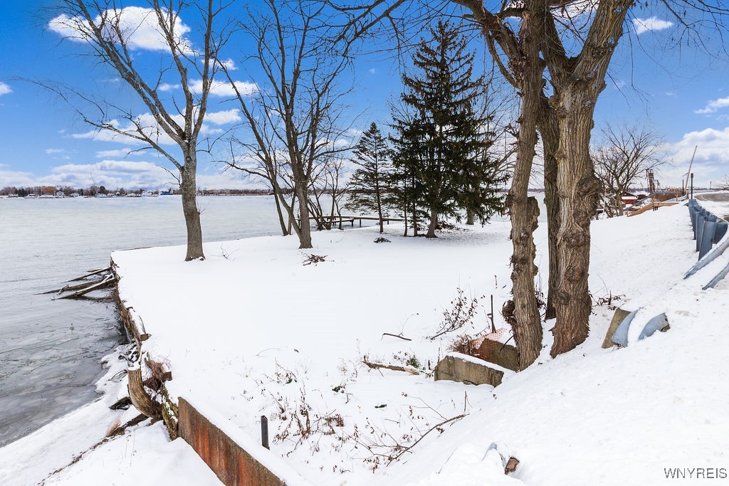 4374 East River Road Grand Island, NY 14072 - Photo 8 of 37