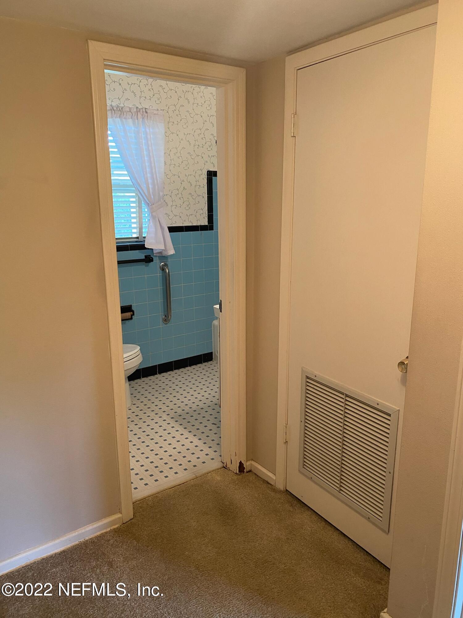 1078 Ibis Road Jacksonville, FL 32216 - Photo 12 of 28 57D11D5F-