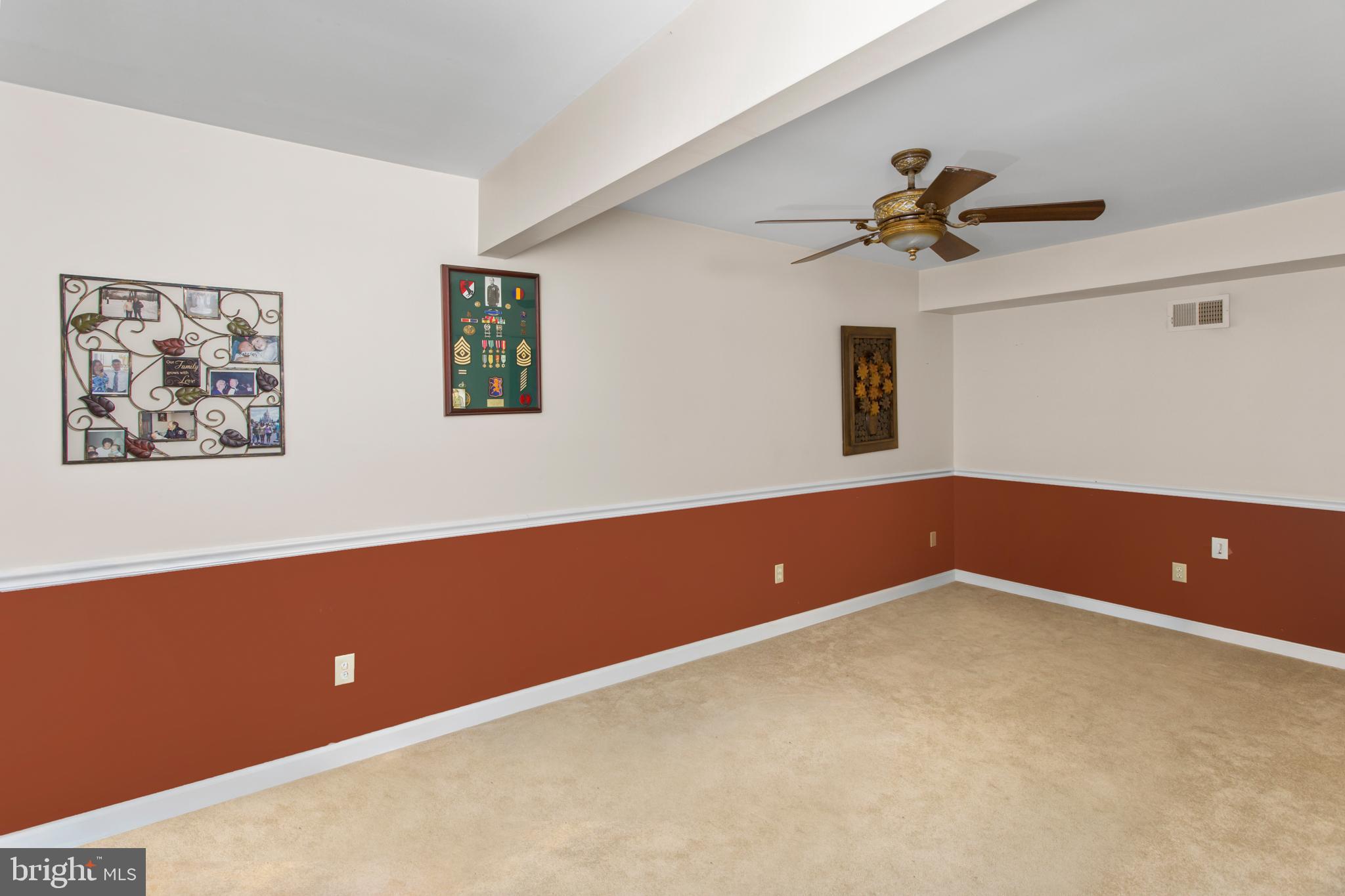25 Springcress Drive Delran, NJ 08075 - Photo 20 of 44 a view of room with hardwood floor and a ceiling fan