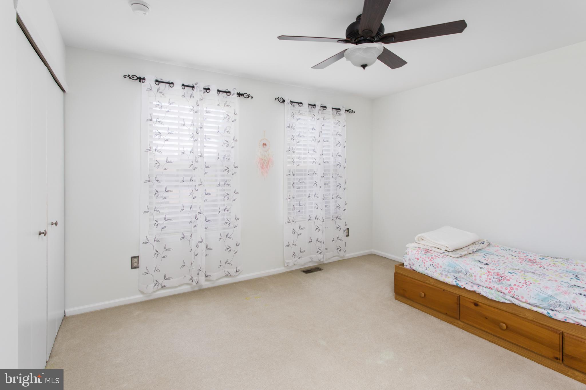 25 Springcress Drive Delran, NJ 08075 - Photo 29 of 44 a view of an empty room with a window