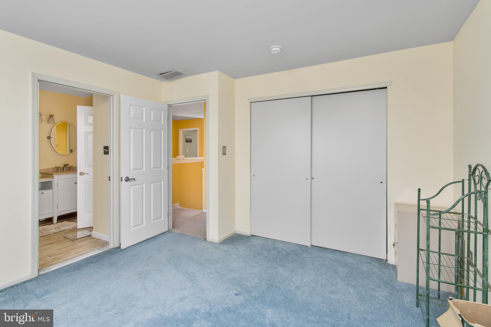 25 Springcress Drive Delran, NJ 08075 - Photo 33 of 44 a view of an empty room