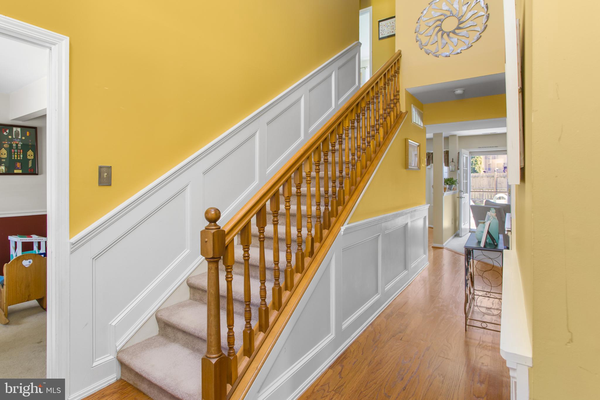 25 Springcress Drive Delran, NJ 08075 - Photo 6 of 44 a view of an entryway