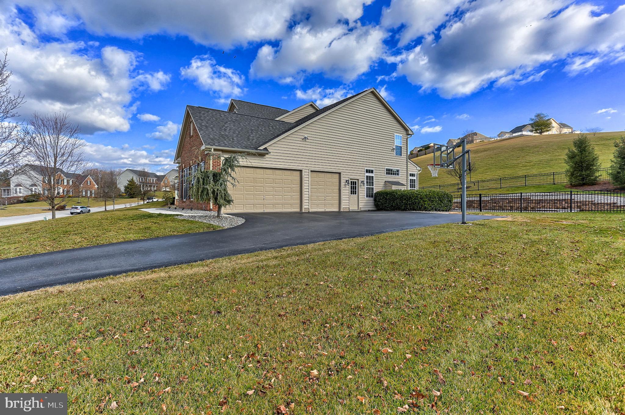 49 Fawn Hill Road Hanover, PA 17331 - Photo 6 of 73