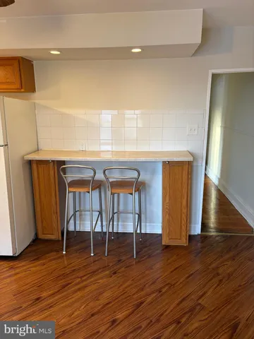 $925 | 5370 Lebanon Avenue, Philadelphia, PA 19131