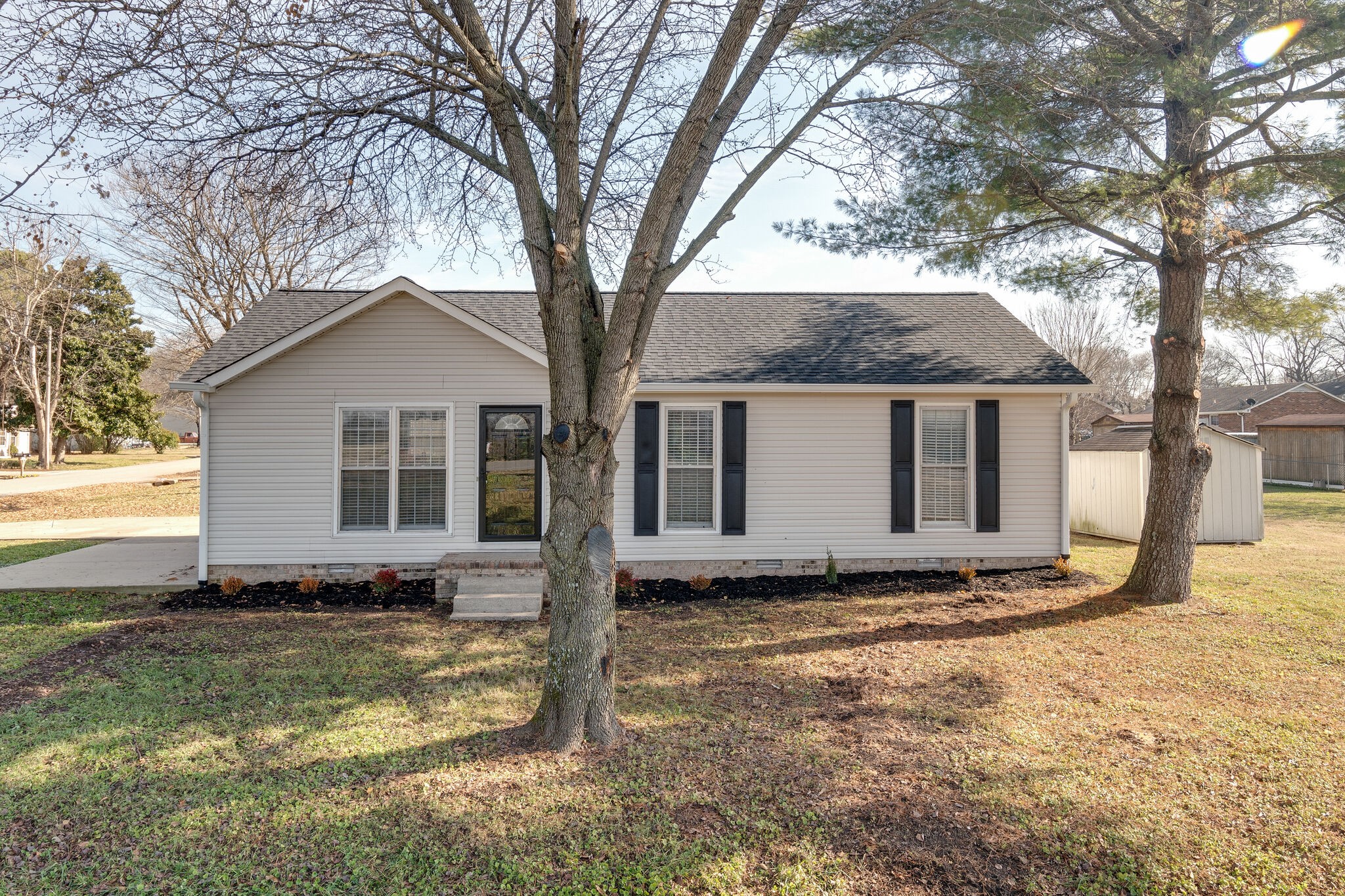 616 Rutherford Lane Columbia, TN 38401 - Photo 1 of 22 Gallery Image 1