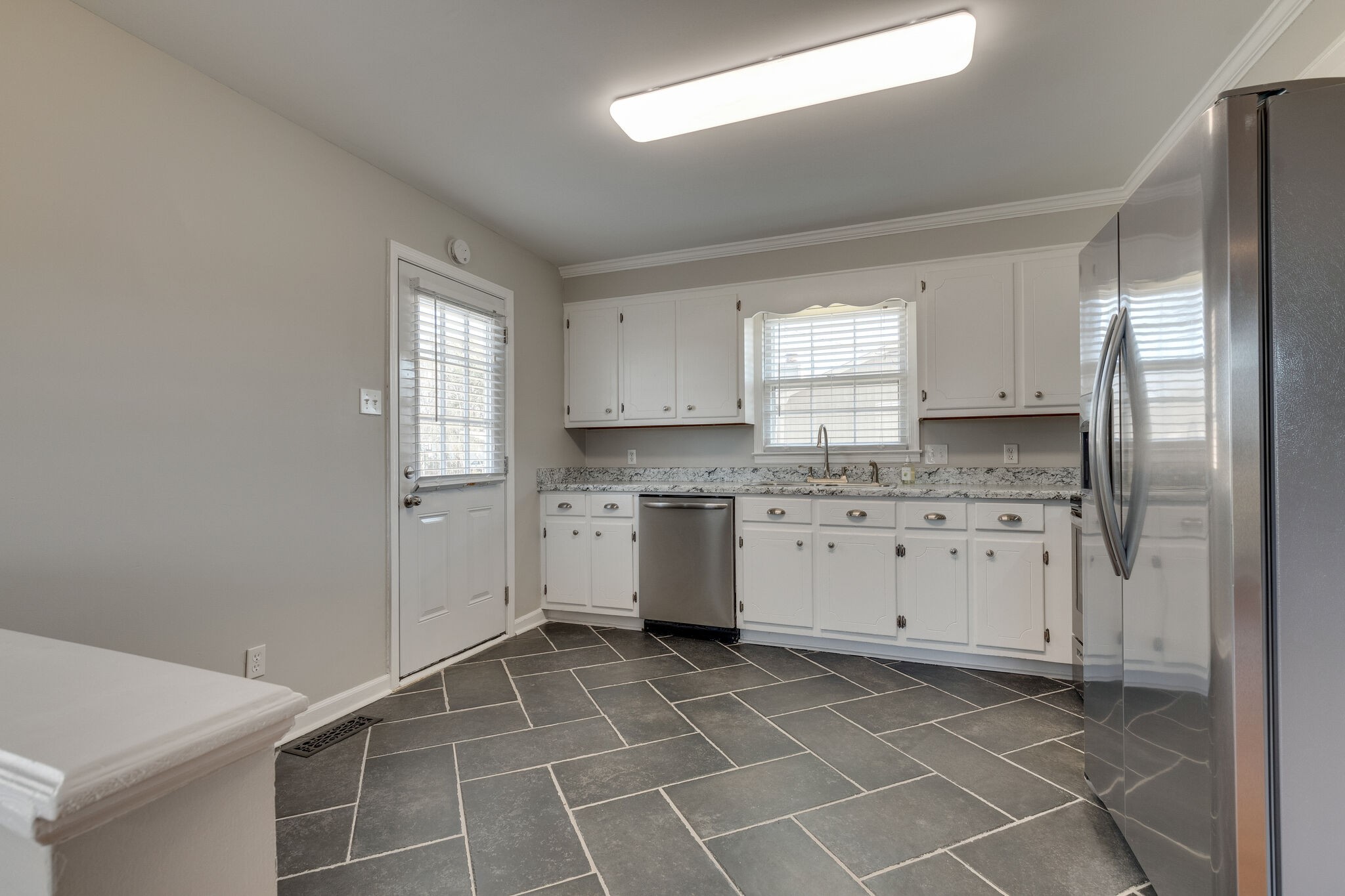 616 Rutherford Lane Columbia, TN 38401 - Photo 11 of 22 Gallery Image 11