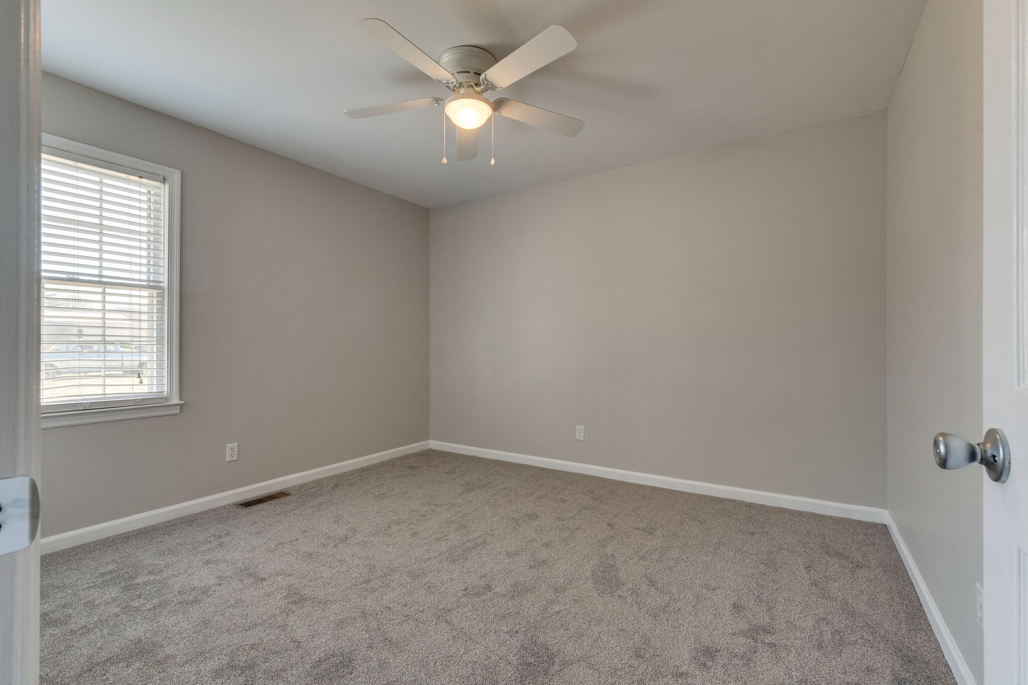 616 Rutherford Lane Columbia, TN 38401 - Photo 17 of 22 Gallery Image 17