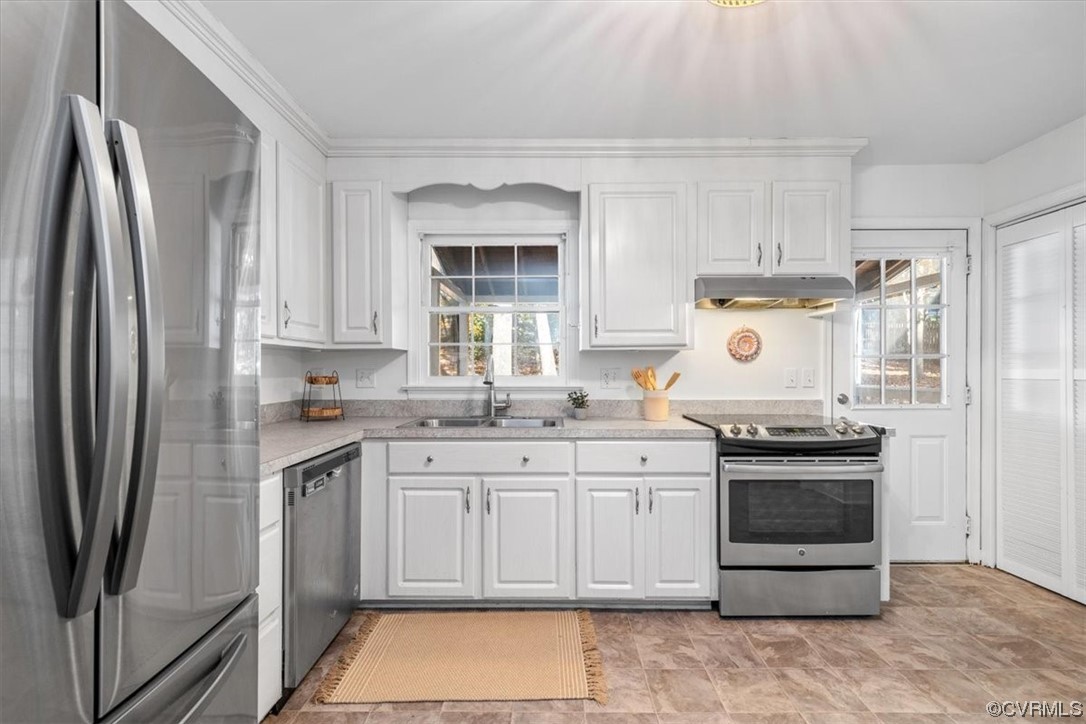 307 Eastman Road North Chesterfield, VA 23236 - Photo 12 of 50 Gallery Image 12