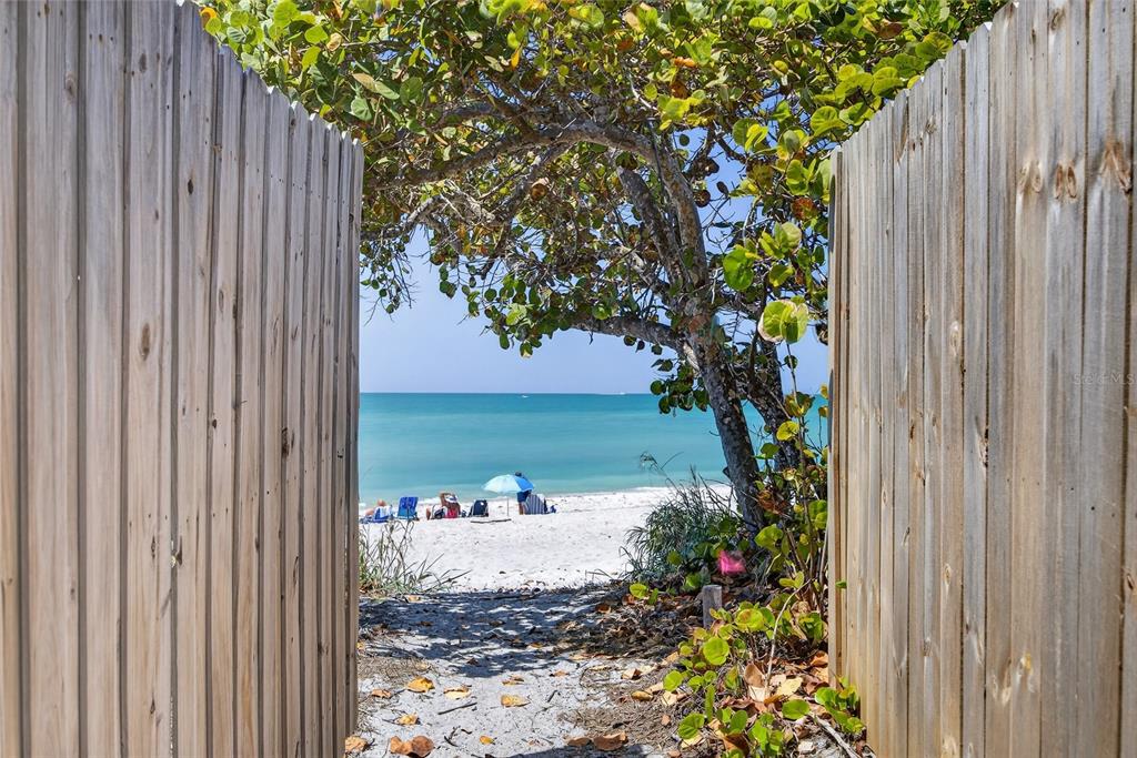 6035 Manasota Key Road Englewood, FL 34223 - Photo 40 of 48