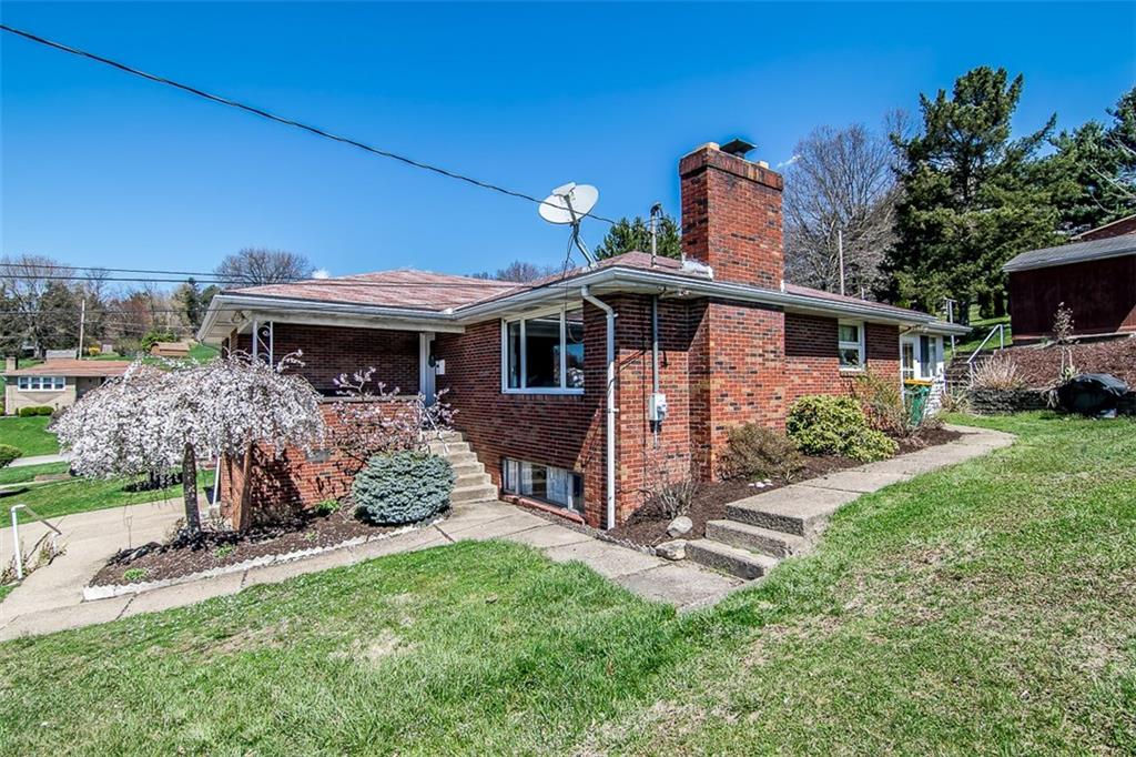 307 McClelland Road Canonsburg, PA 15317 - Photo 2 of 25 Gallery Image 2