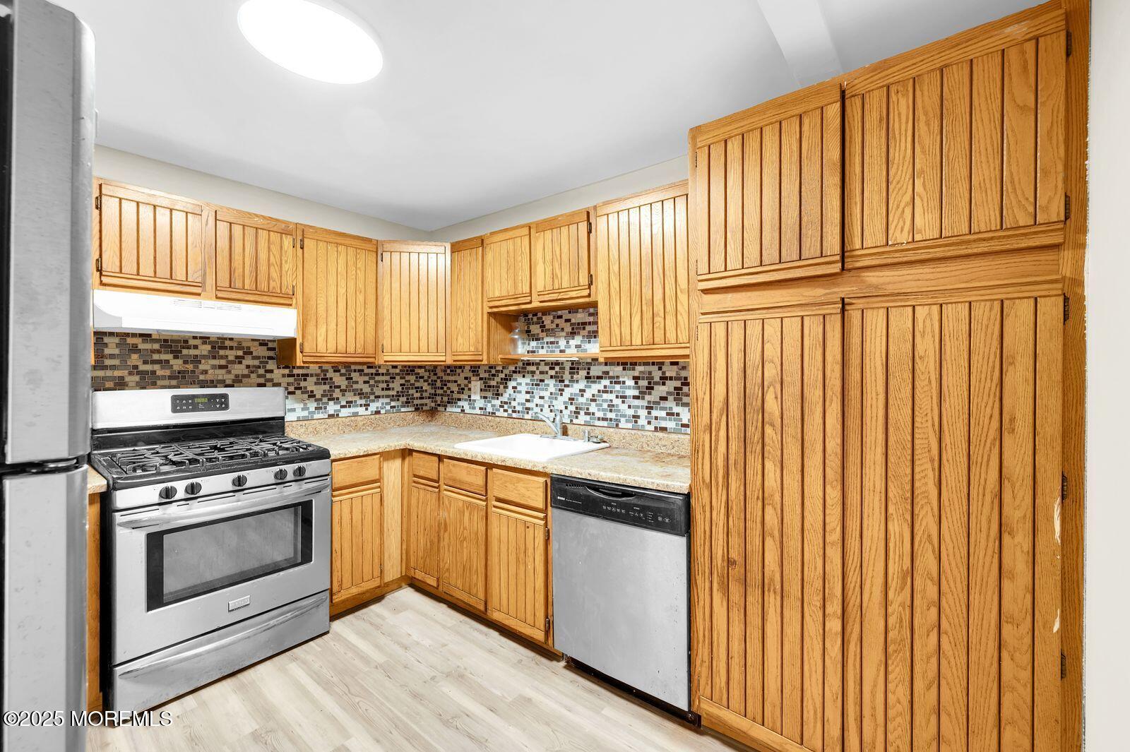 32 Lakewood Avenue Keansburg, NJ 07734 - Photo 15 of 30 1pUG_sog (1)