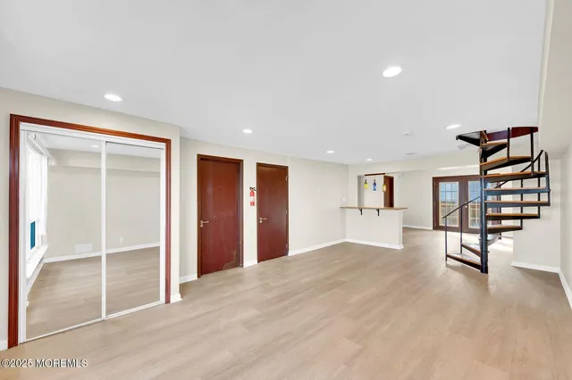 $435,000 | 32 Lakewood Avenue, Keansburg, NJ 07734