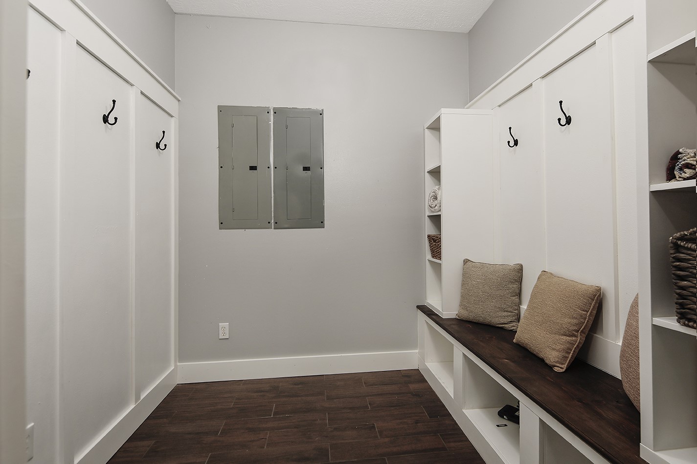 44 Lake Forest Circle Conroe, TX 77384 - Photo 18 of 49 a room with wooden floor and a window