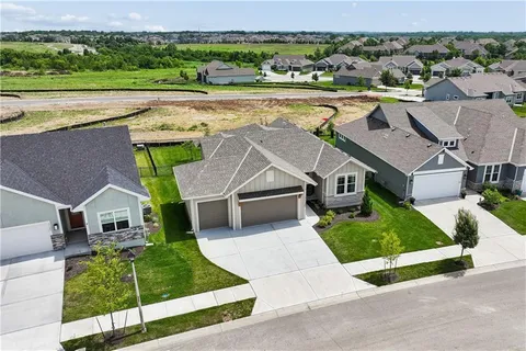 $569,900 | 17120 West 168th Place, Olathe, KS 66062